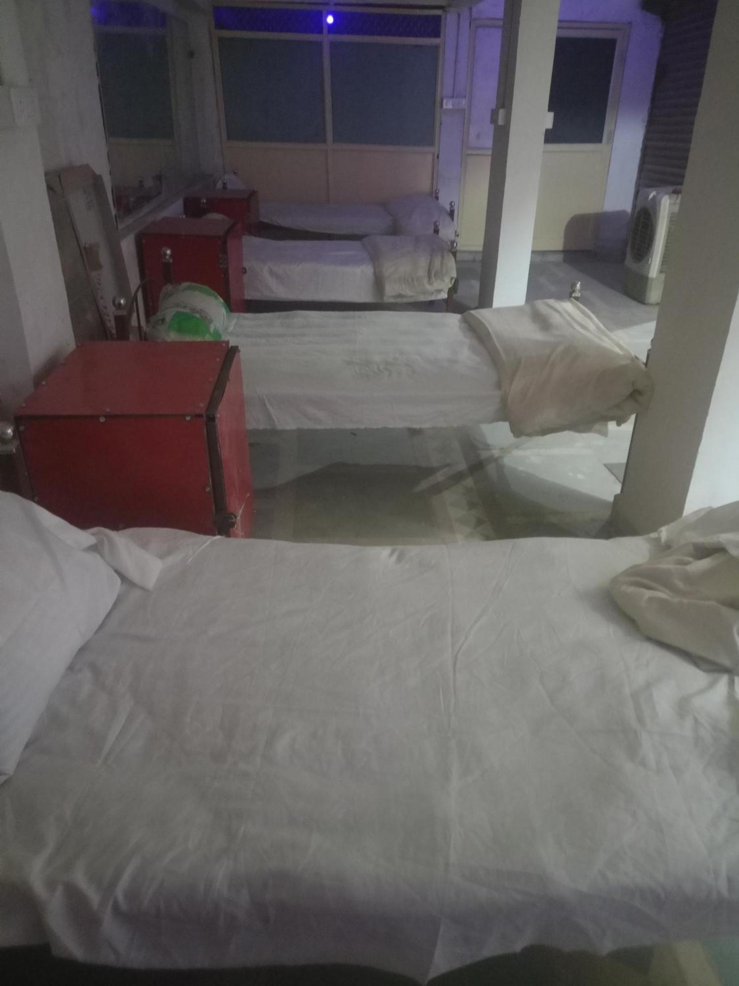 Blue Stone Dormitory Bhopal Ngoại thất bức ảnh